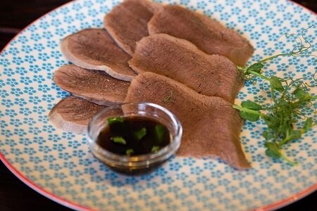 Язык по-восточному