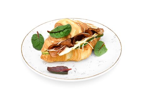 С беконом и яйцом