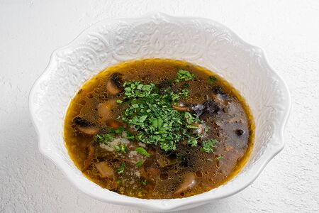 Суп с лесными грибами и перловкой