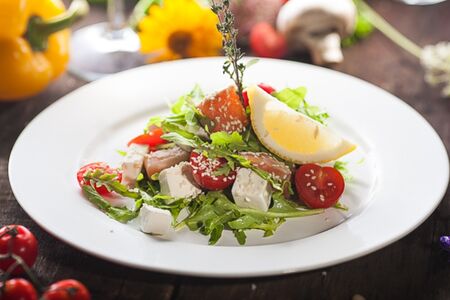Салат Руккола с сёмгой 