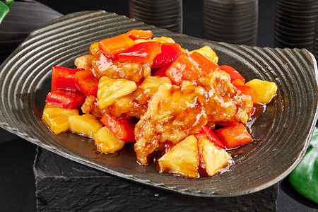 Свинина с ананасами в кисло-сладком соусе