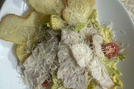 Цезарь с курицей