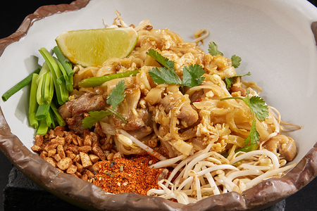 Пад Тай с курицей