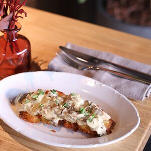 Драники с жюльеном и белыми грибами