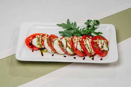 Салат Капрезе