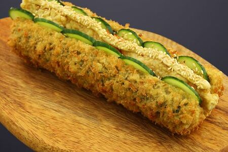 Берн (хот-дог с лососем)