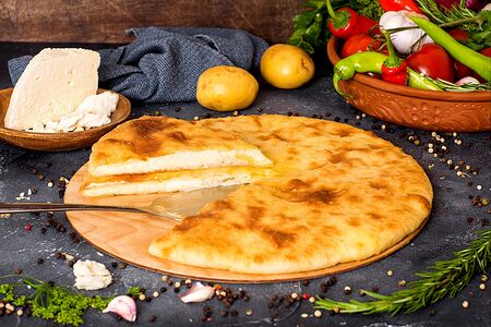Осетинский пирог с картошкой и сыром Картофджын