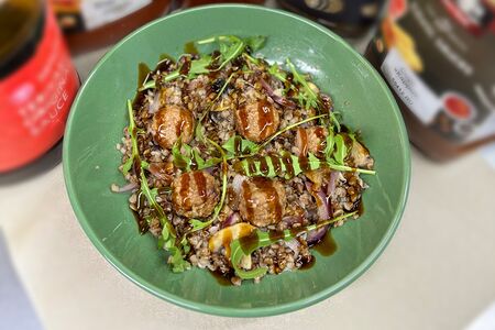 Гречка с растительными тефтелями (веган)