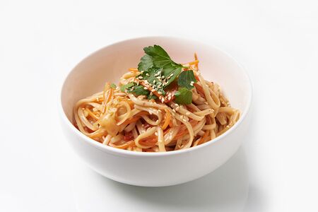 Удон с лососем