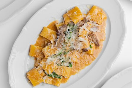 Паккери с телячьими щечками