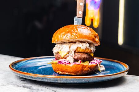 Грибной бургер