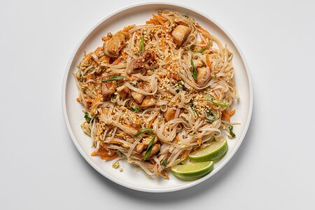 Пад тай с курицей