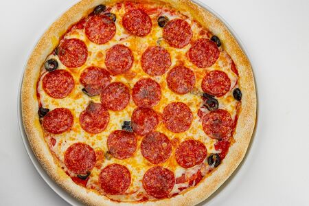 Пицца Пепперони S