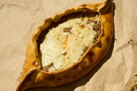 Мясная лодочка с грибами