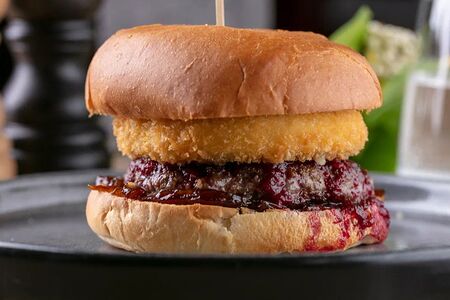 Бургер Камамбер