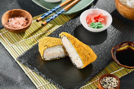 Пирожок темпура по-японски с крабом