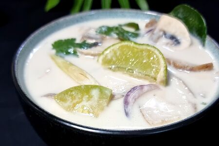 Том кха с куриным филе 