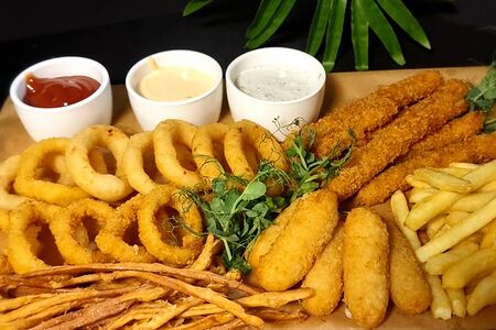 Сет горячих закусок фри