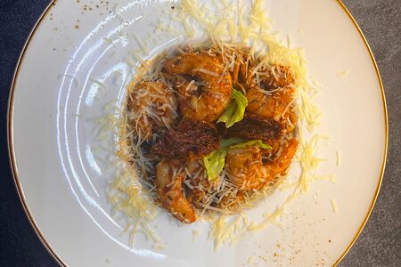 Спагетти с креветками