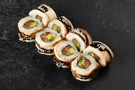 Ролл Канадский с лососем