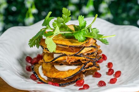 Хрустящие баклажаны с сырным кремом