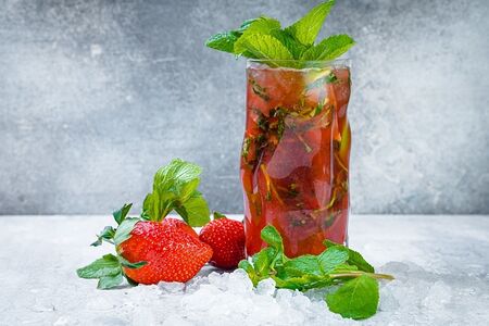 Домашний лимонад Мохито клубника