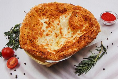 Фокачча с песто и сыром