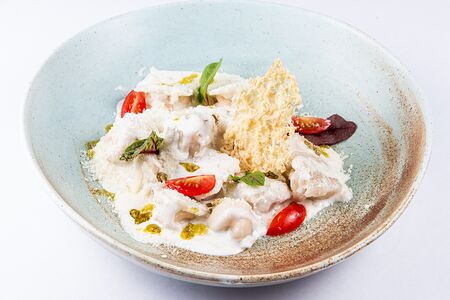 Равиоли с моцареллой