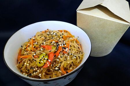 Фунчоза с овощами