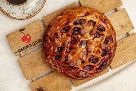 Пирог с брусникой