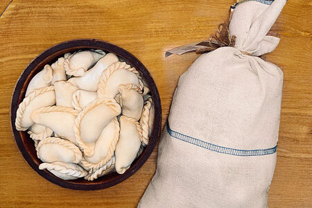 Вареники с вишней