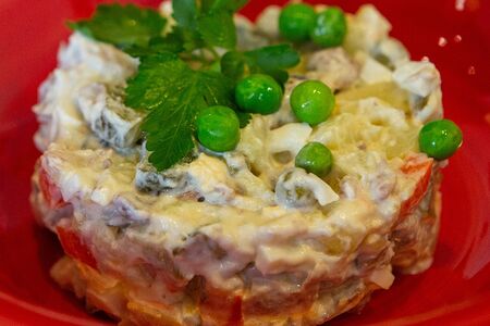 Оливье с говядиной