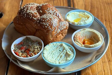 Хала Сет маленький