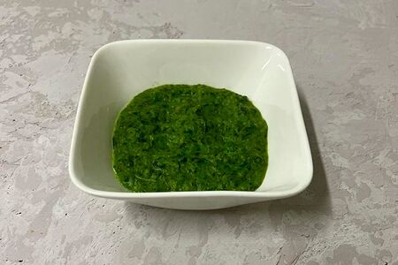 Шпинат в сливочном соусе