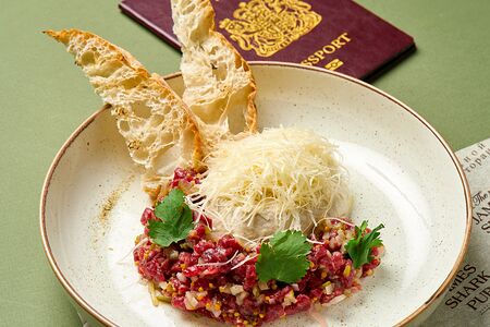 Тартар из говяжьей вырезки