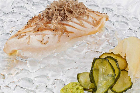 Суши без риса, масляная рыба, трюфельный айоли