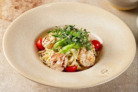 Спагетти с тигровыми креветками