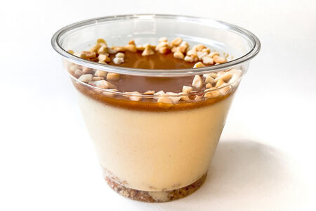 Десерт в стакане Чизкейк карамельный