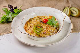 Запеченные мидии под сливочным соусом киви