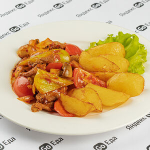 Телёнок с грибами и картофелем