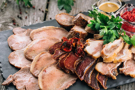 Мясное ассорти