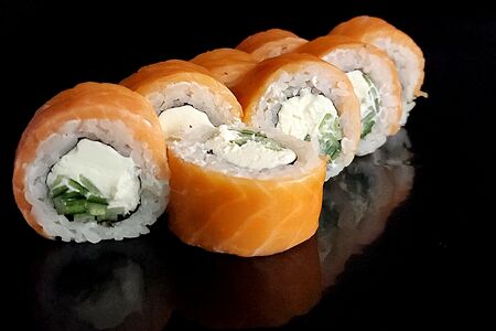 Филадельфия с копчёным лососем