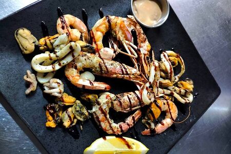 Шашлычок из морепродуктов