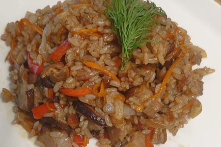 Вок со свининой и рисом