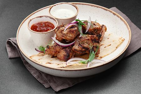 Шашлык из филе куриного бедра