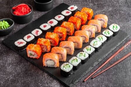 Сет не изменяя традициям