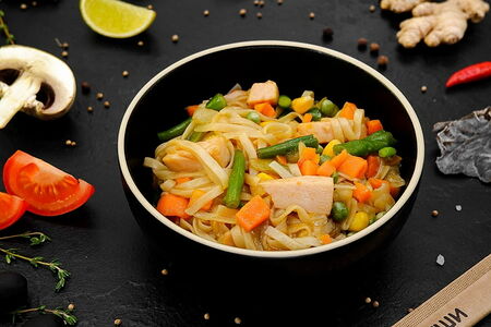 Удон с курицей