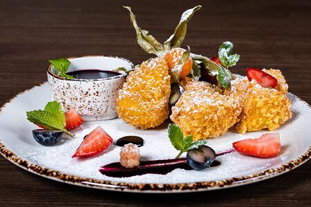 Камамбер во фритюре 