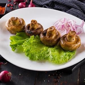 Грибы запеченые на углях