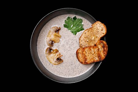 Крем-суп из шампиньонов